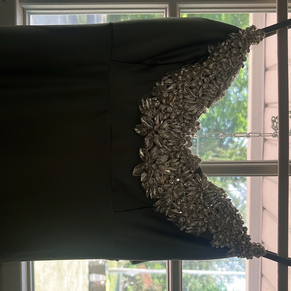 Jessica Angel Gown-Size Small  Color-Sage Green - Picture 2 of 8